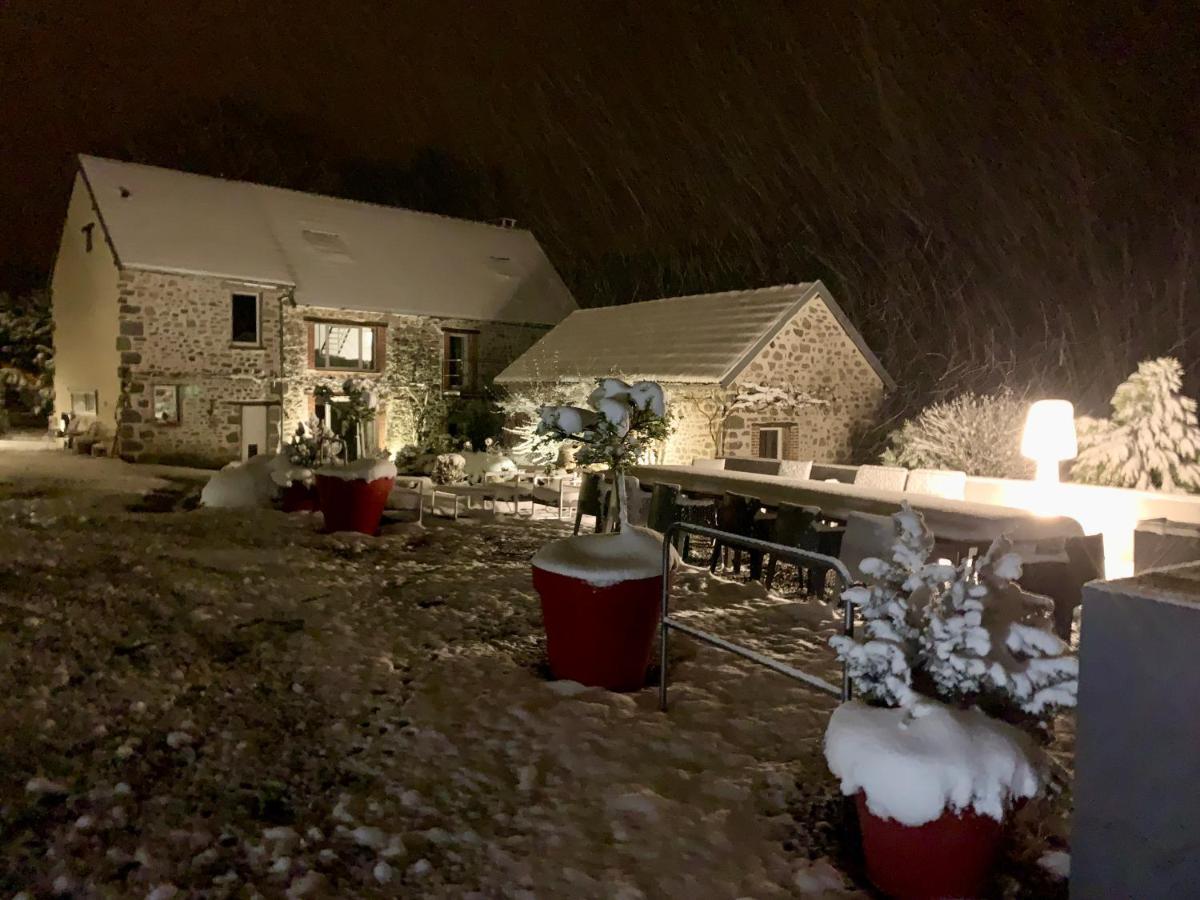 Domaine De La Jarrige Hotel Saint-Vaury Buitenkant foto