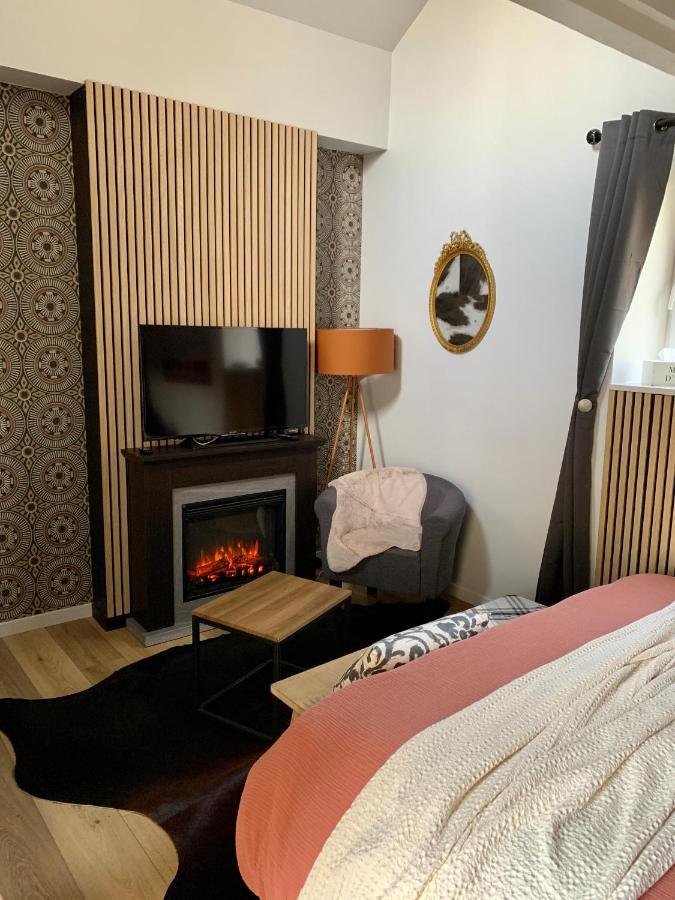 Domaine De La Jarrige Hotel Saint-Vaury Buitenkant foto