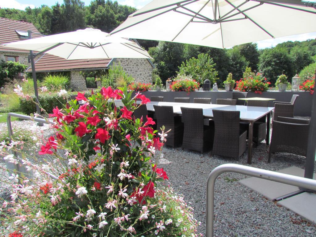 Domaine De La Jarrige Hotel Saint-Vaury Buitenkant foto