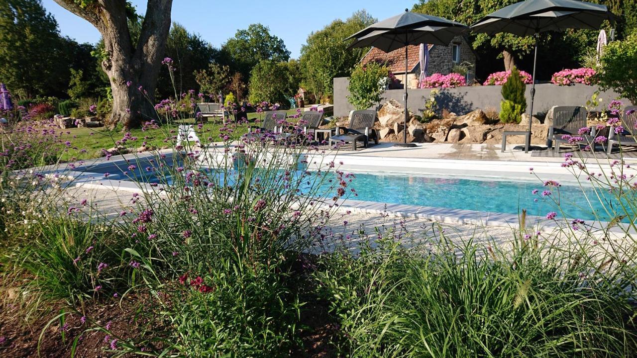 Domaine De La Jarrige Hotel Saint-Vaury Buitenkant foto
